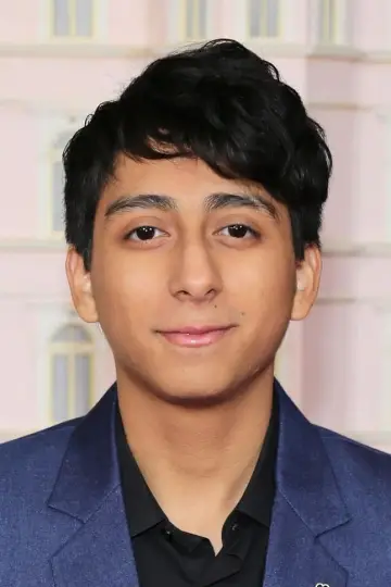 Photo Tony Revolori #5381
