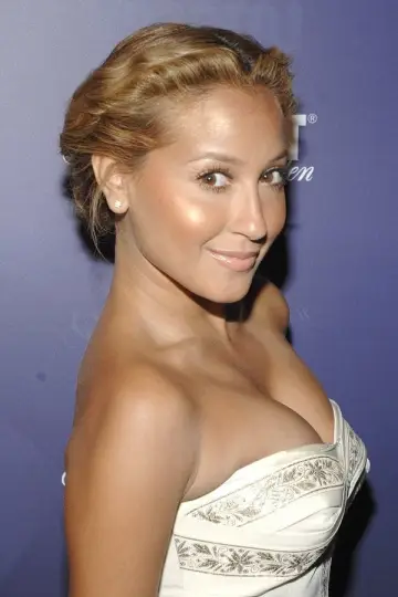 Photo Adrienne Bailon-Houghton #58325