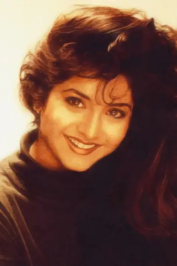 Photo Divya Bharti #471912