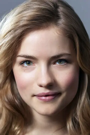 Photo Willa Fitzgerald #24616