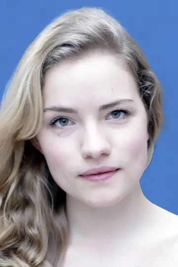 Photo Willa Fitzgerald #24619
