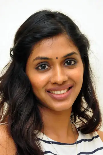 Photo Anjali Patil #324230