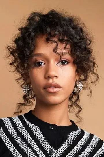 Photo Taylor Russell #62325