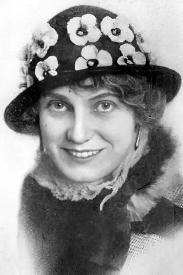 Photo Leona Hutton #631941