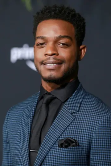 Photo Stephan James #79567