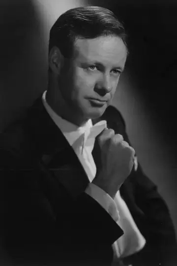 Photo Dudley Simpson #404872