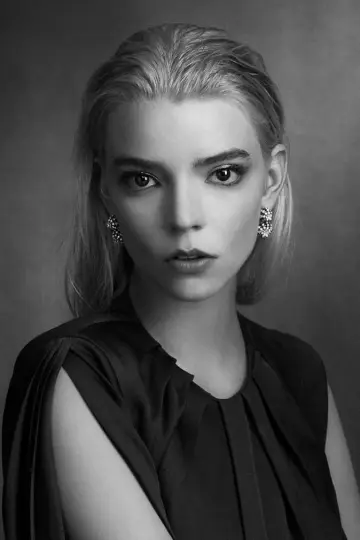 Photo Anya Taylor-Joy #4136