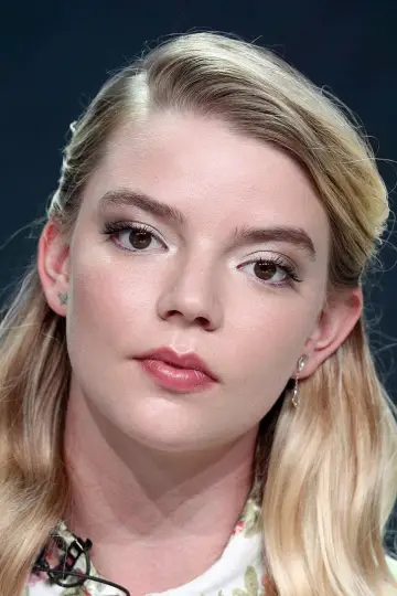 Photo Anya Taylor-Joy #4157