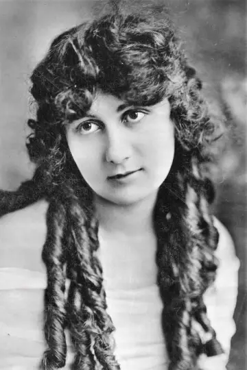 Photo Vivian Edwards #385070