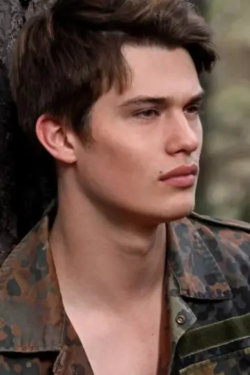 Photo Nicholas Galitzine #23974