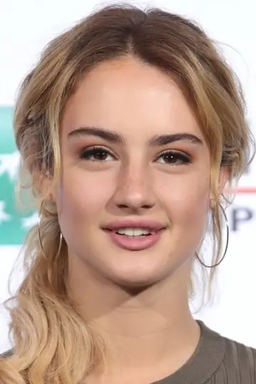 Photo Grace Van Patten #48780