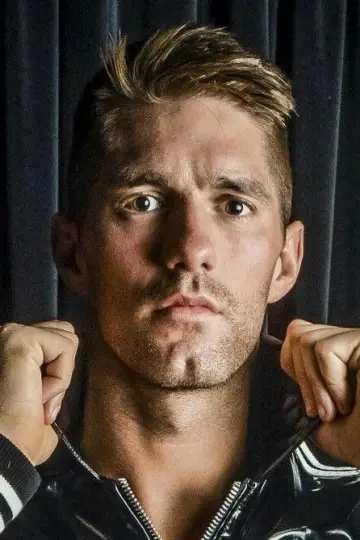 Photo Luke James Uggles Eatwell #337372