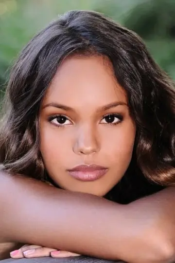 Photo Alisha Boe #154229