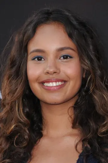 Photo Alisha Boe #290658