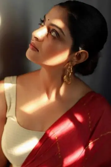 Photo Nikhila Vimal #406005