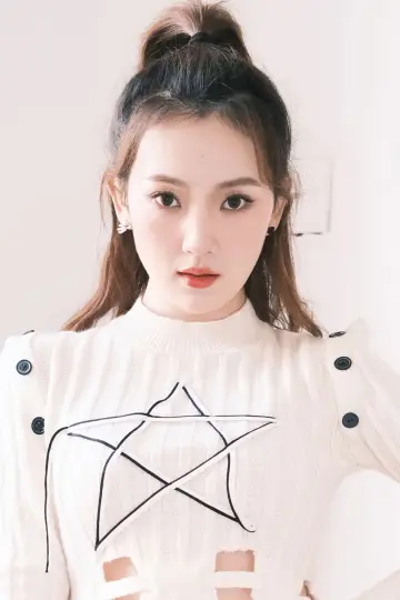 Photo Sun Yining #400010