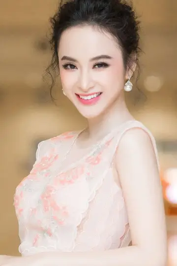 Photo Angela Phương Trinh #484892
