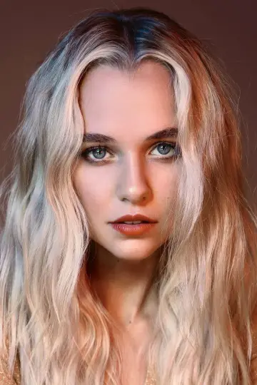 Photo Madison Iseman #13193