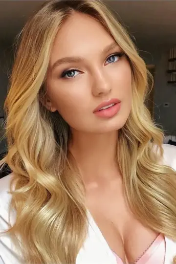 Photo Romee Strijd #558173
