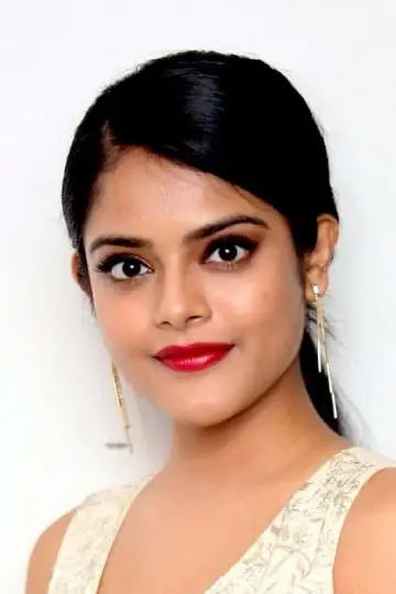 Photo Riddhi Kumar #294523