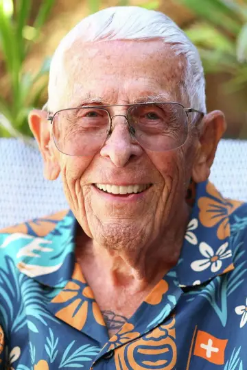 Photo Bob Gurr #492247