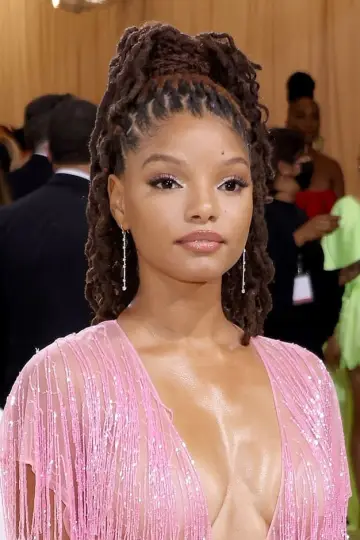 Photo Halle Bailey #8335