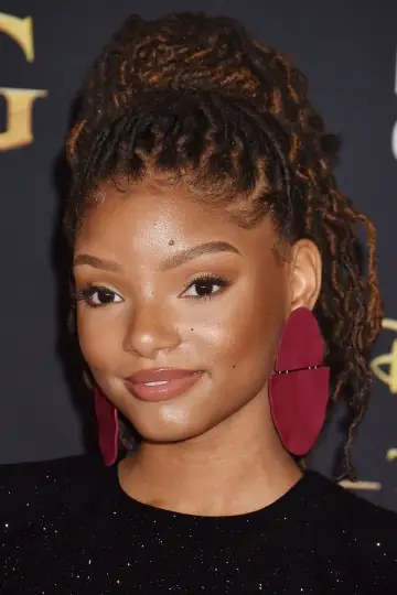 Photo Halle Bailey #8338