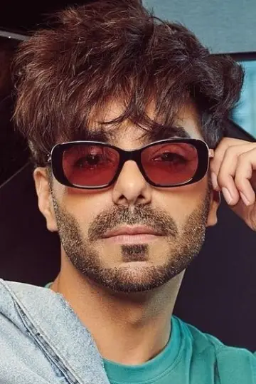 Photo Aparshakti Khurana #102008