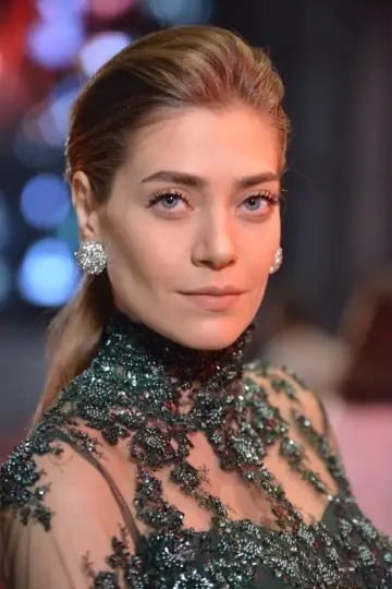 Photo Öznur Serçeler #238747