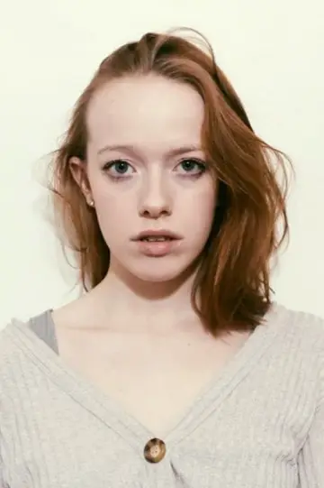 Photo Amybeth McNulty #181170