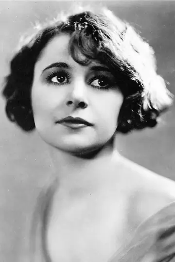 Photo Marion Harlan #459773