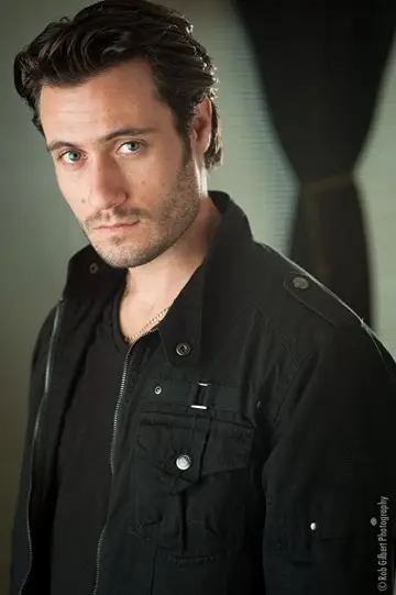 Photo Josh Kalender #319889