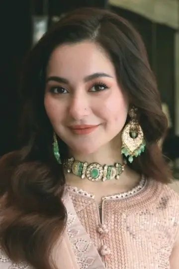 Photo Hania Aamir #390260
