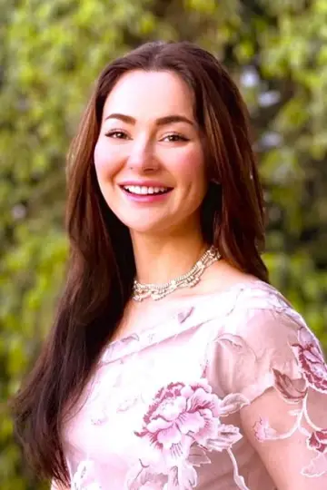 Photo Hania Aamir #390263