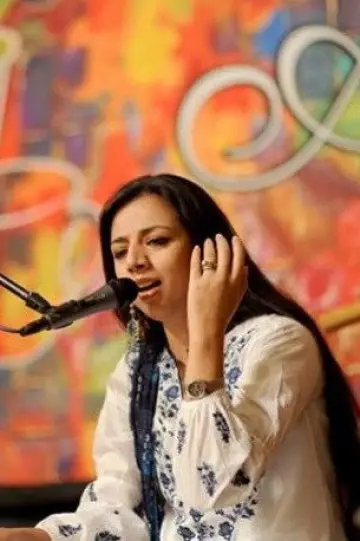 Photo Masuma Anwar #443280