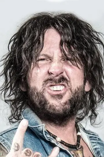 Photo Tracii Guns #432970