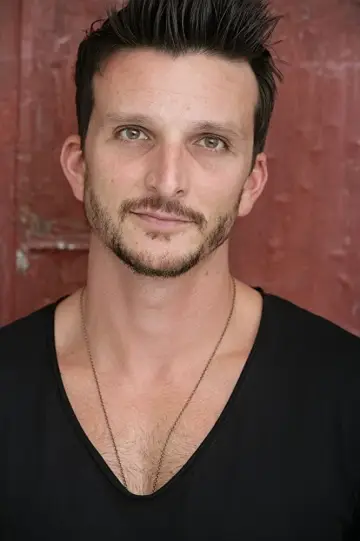 Photo Aaron Behr #99207