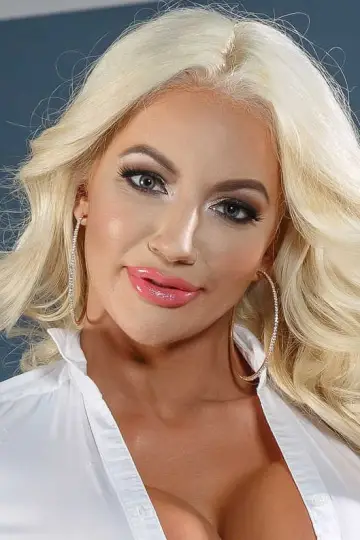 Photo Nicolette Shea #178646