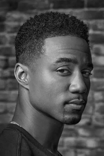 Photo Jessie T. Usher #37711