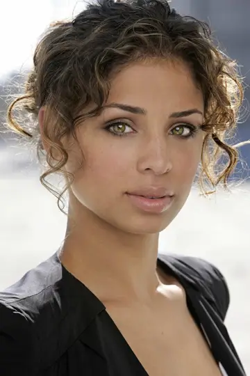 Photo Brytni Sarpy #229828