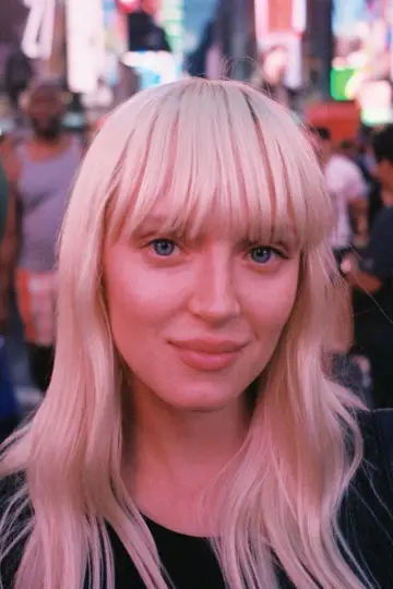 Photo Karina Kolokolchykova #111243