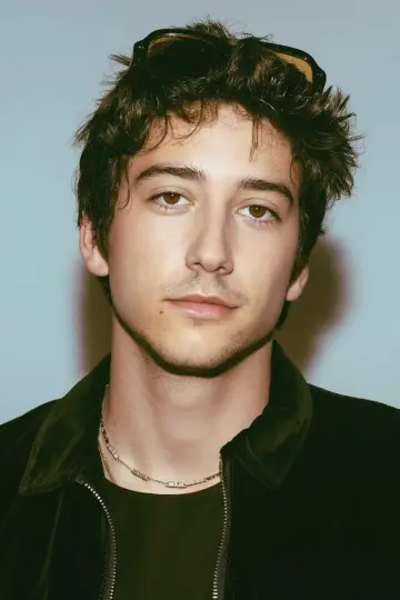 Photo Milo Manheim #251774