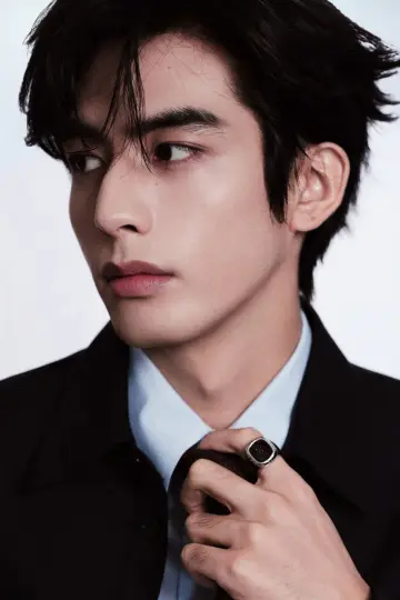 Photo Song Weilong #331327
