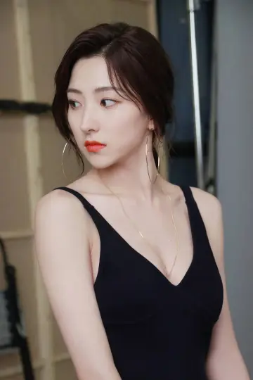 Photo Son Ju-yeon #370788