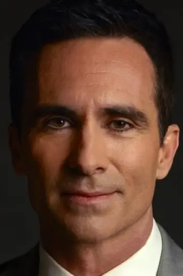 Photo Nestor Carbonell #18410