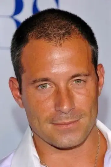 Photo Johnny Messner #11889
