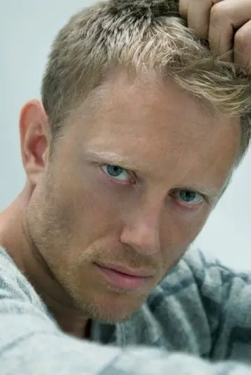 Photo Neil Jackson #49343