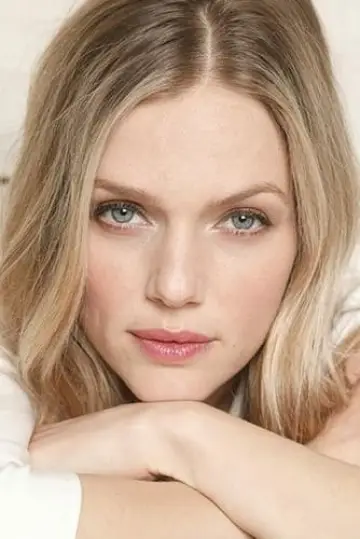 Photo Tracy Spiridakos #27288