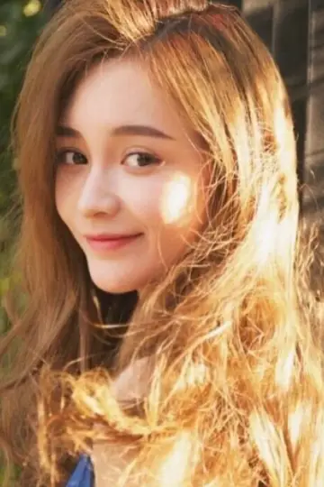 Photo Wang Yifei #261170