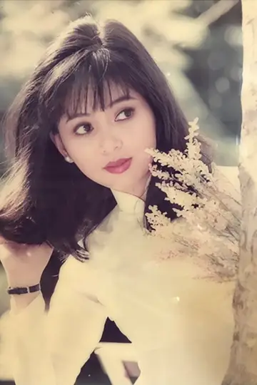 Photo Lê Hồng Thủy Tiên #475485